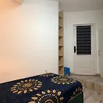 Hostel Nawat Warszawa