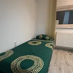 Hostel Nawat Warsaw