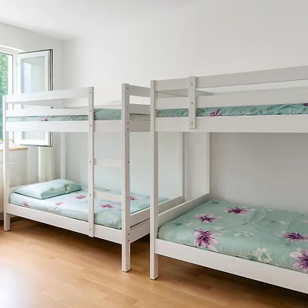 Nawat * Βαρσοβία