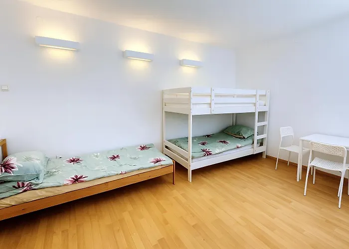 بيت شباب Nawat *